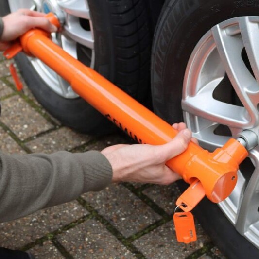 FullStop Gemini Twin Axle Wheel Clamp
